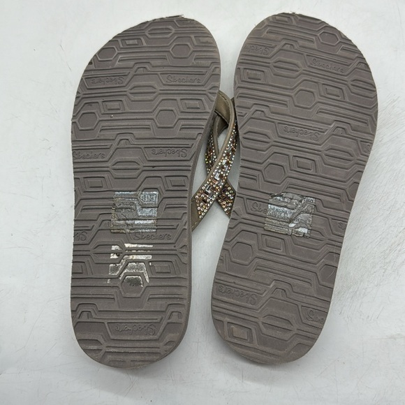 Skechers Tan Sandals with Silver Accents - Picture 7 of 8